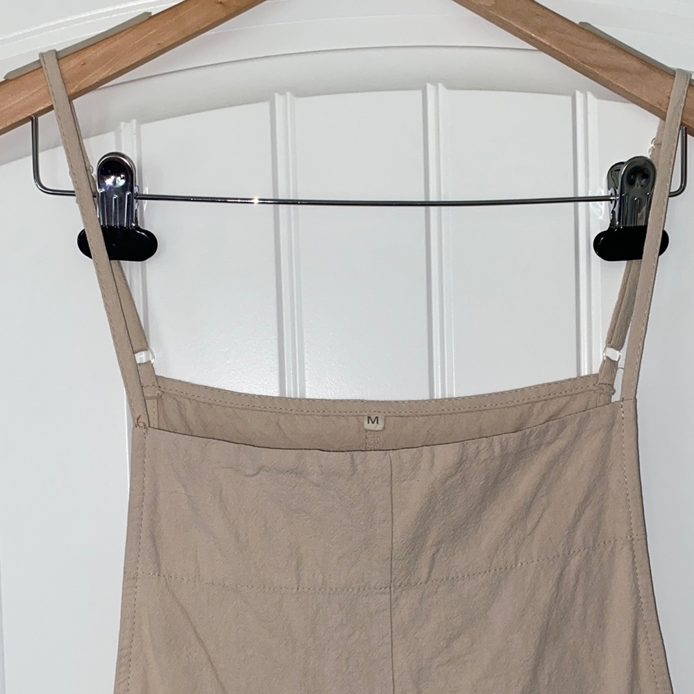 Women's Tan Cropped Wide Leg Jumpsuit size Medium - Picture 2 of 8